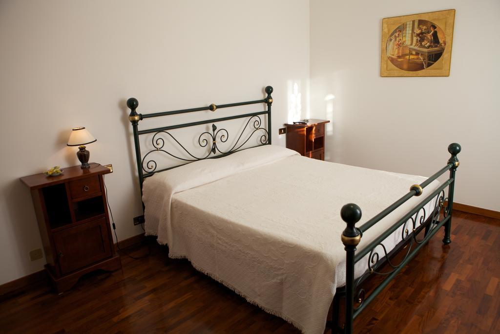 Agriturismo La Rocca Hotel Marsia Quarto foto